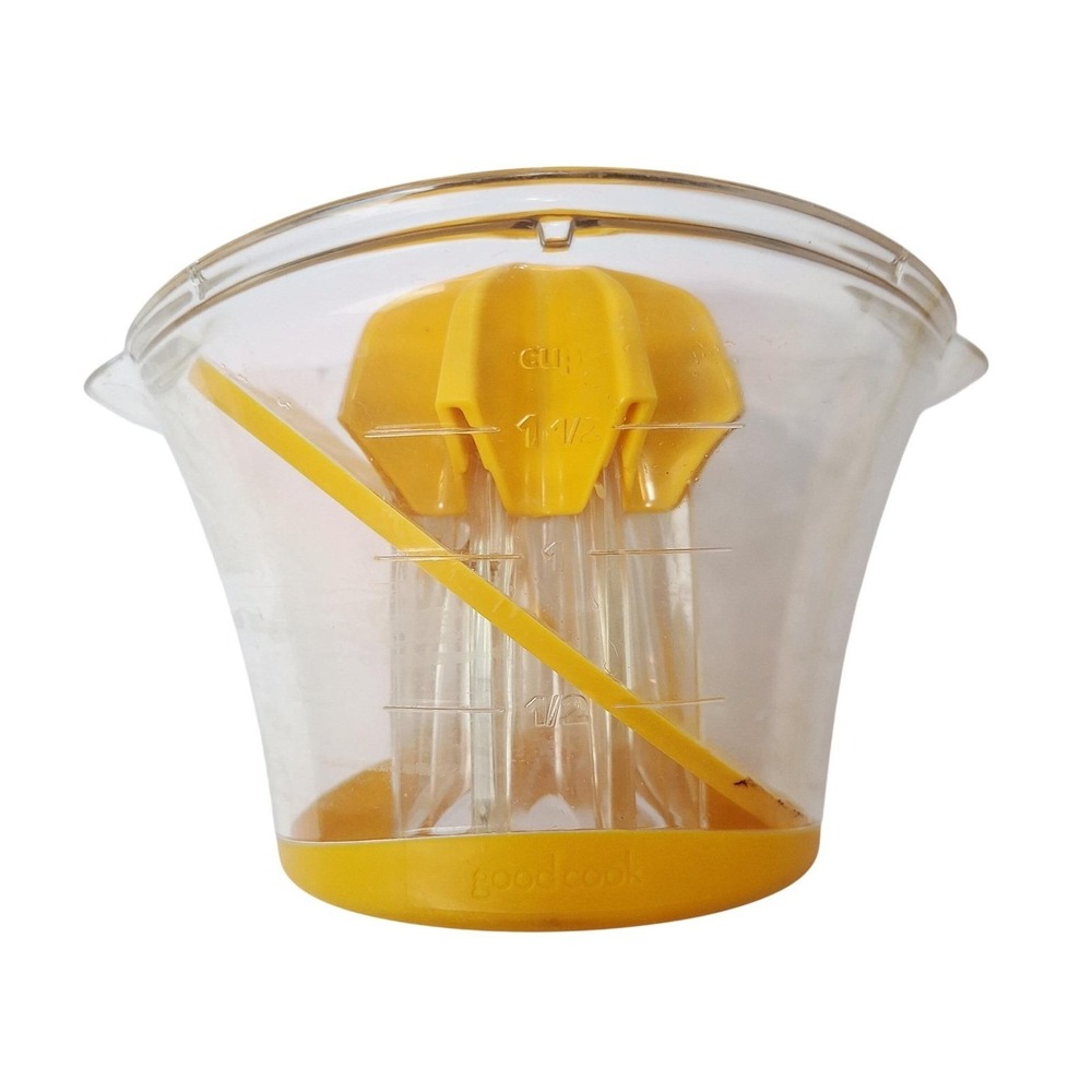GoodCook Citrus Juicer 1.5 Cup Manual Lemon Lime Squeezer Yellow Clear Plastic
